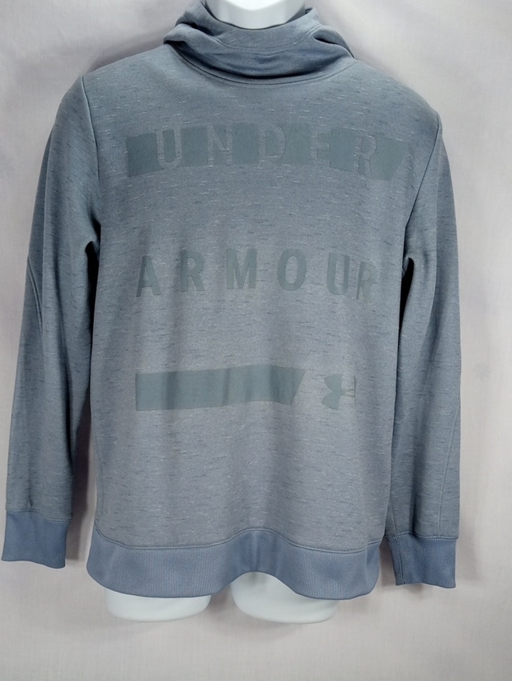 Under Armour Gray Pullover Hoodie with Tone-on-Tone Logo Medium